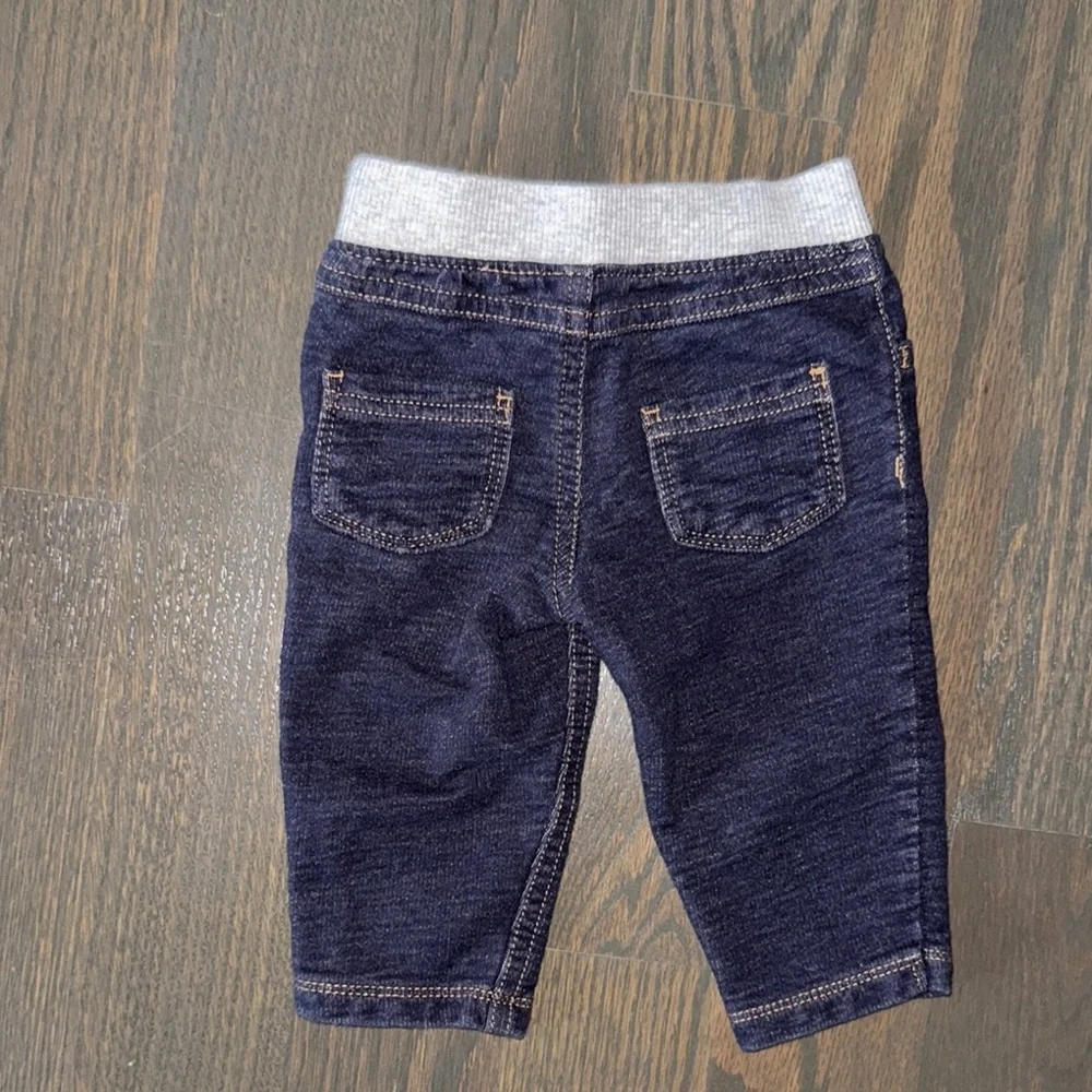 Carter’s Animal Print Onesie and Pull-On Knit Denim Pants Set | 6M